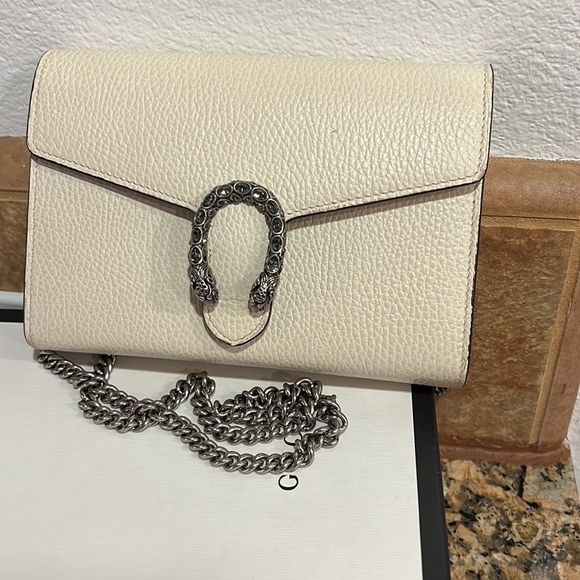 Gucci Dionysus Ivory wallet on a chain - Picture 3 of 4